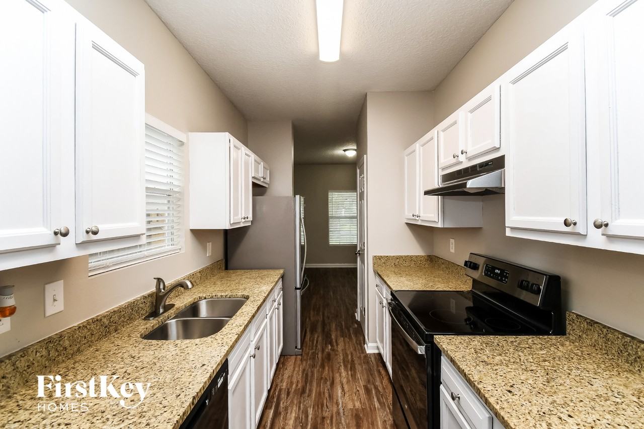 8151 Oden Ave - Photo 6 of 15