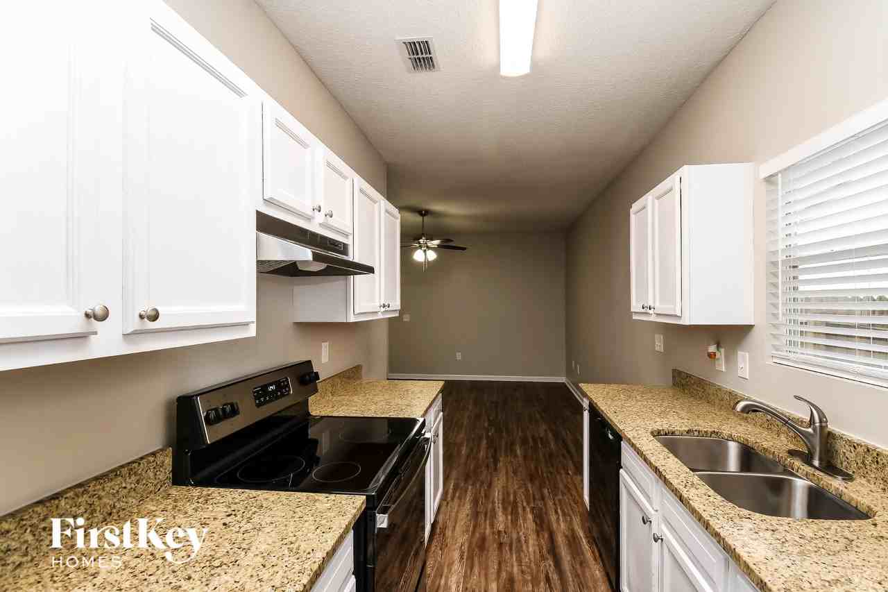 8151 Oden Ave - Photo 7 of 15