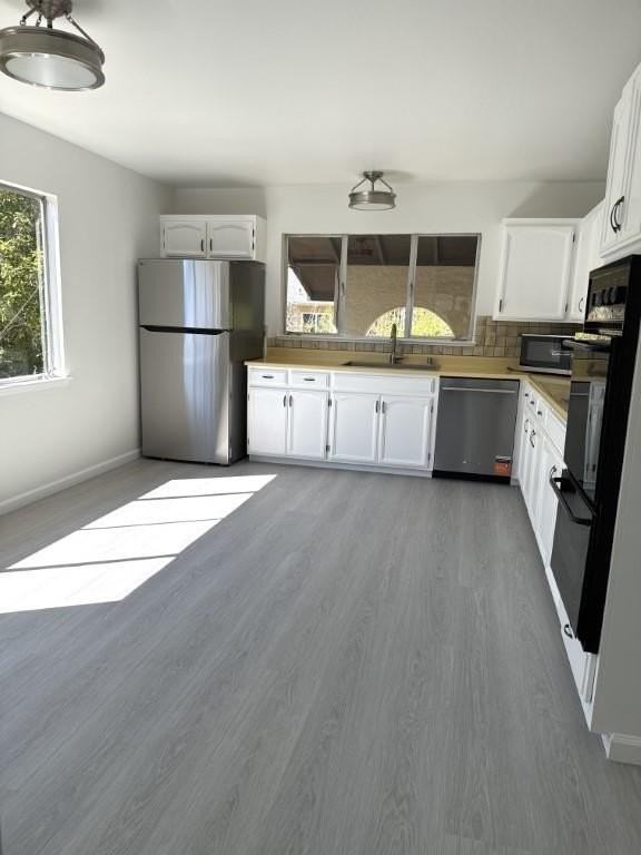 1246 Park Pacifica Ave - Photo 7 of 25
