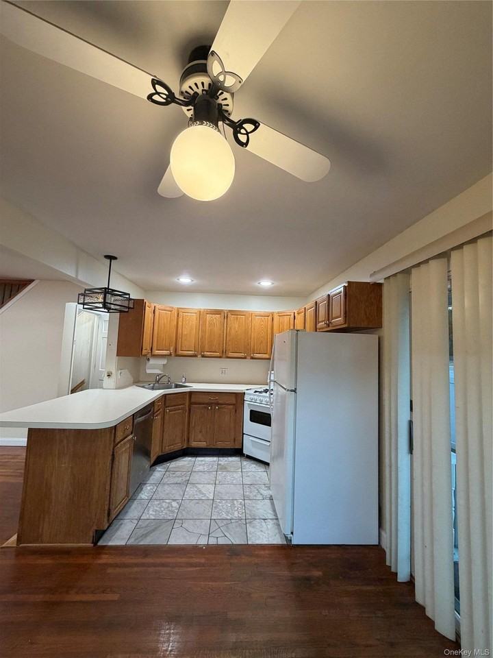 11 Ida Ave - Photo 6 of 16