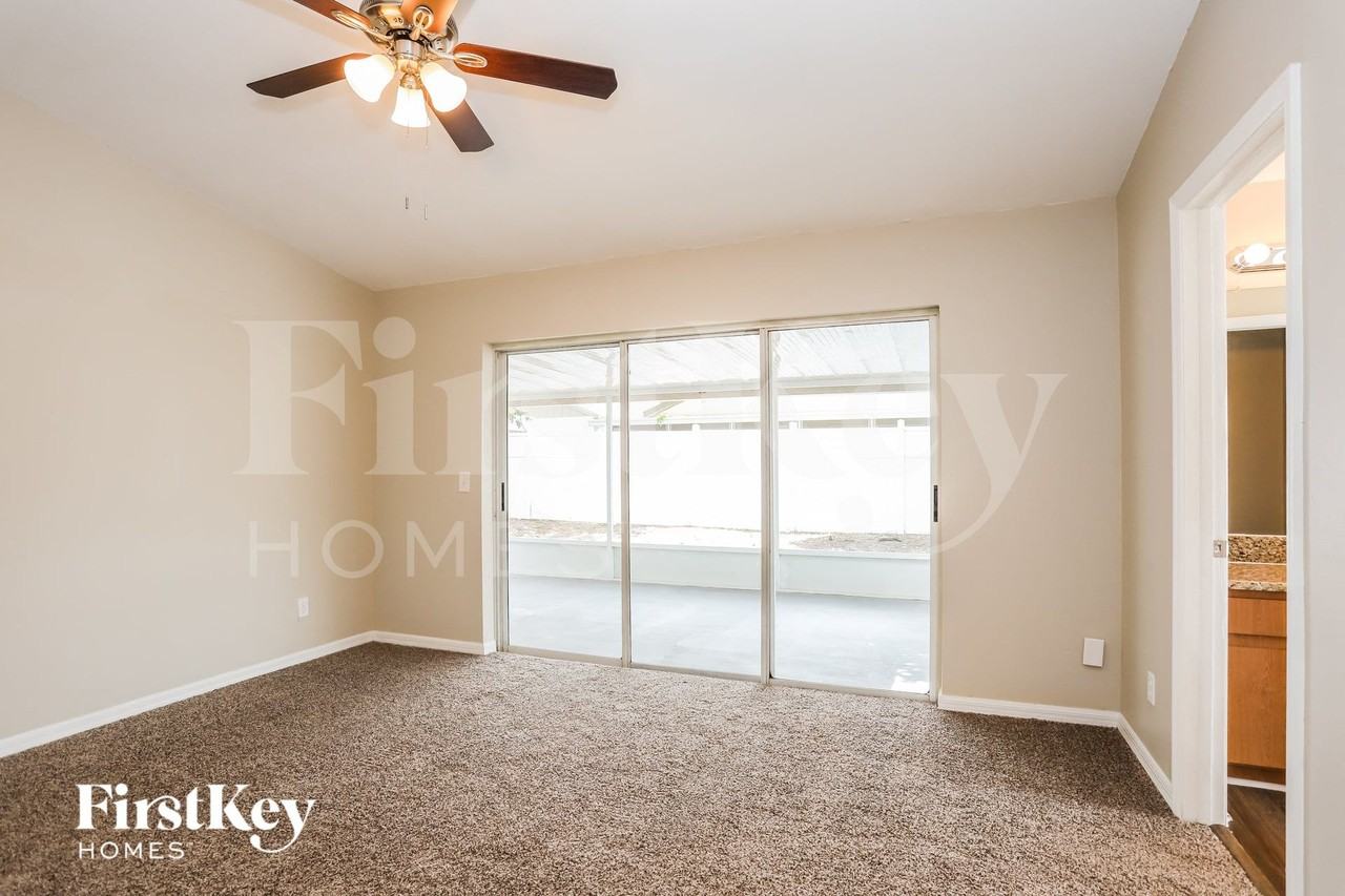 1718 Elk Spring Dr - Photo 6 of 15