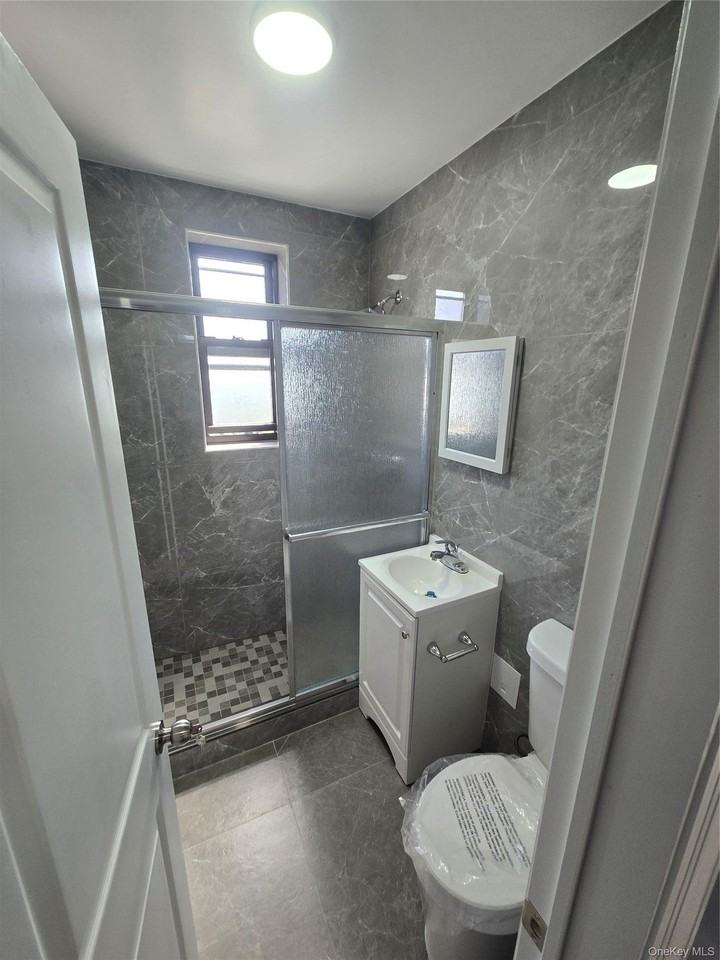 4710 Laurel Hill Blvd #3D - Photo 6 of 7