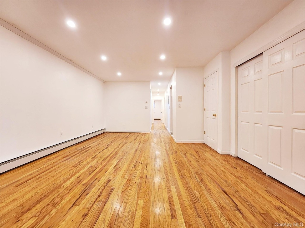 9408 89th Ave #1stFL - Photo 6 of 18