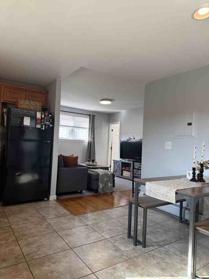 36 Cook St #2 - Photo 4 of 9