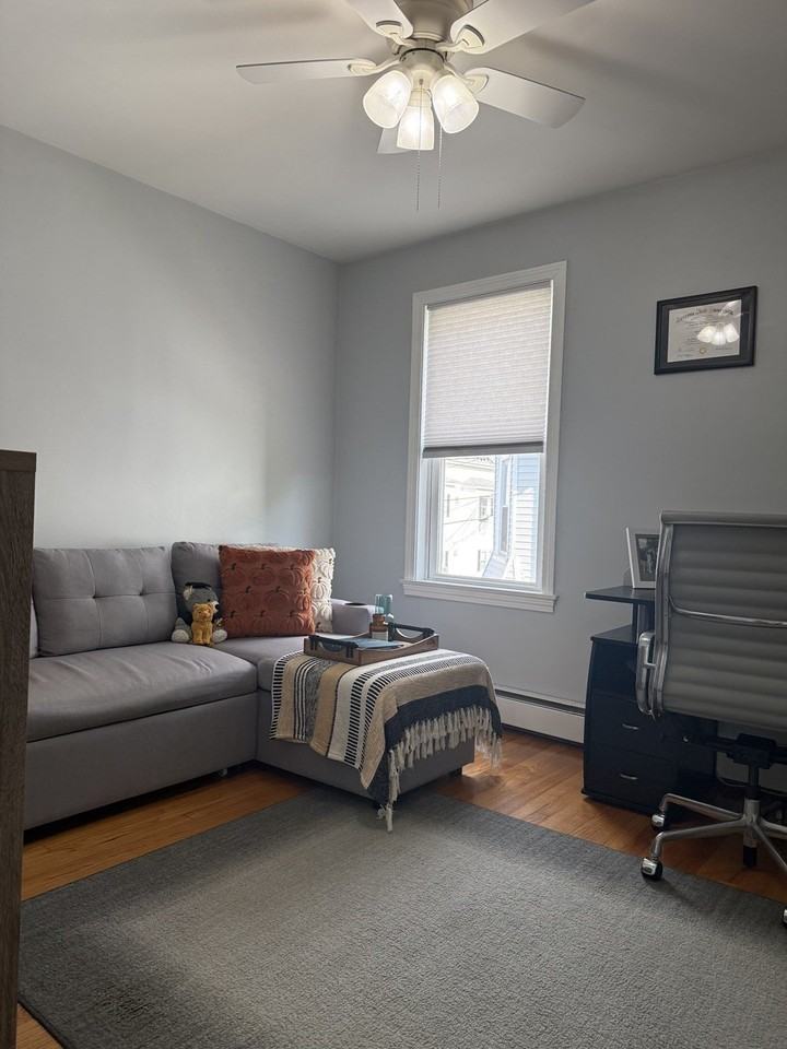 36 Cook St #2 - Photo 5 of 9