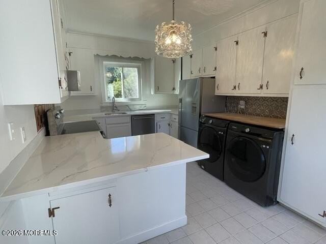 475 Locust Point Rd - Photo 2 of 17