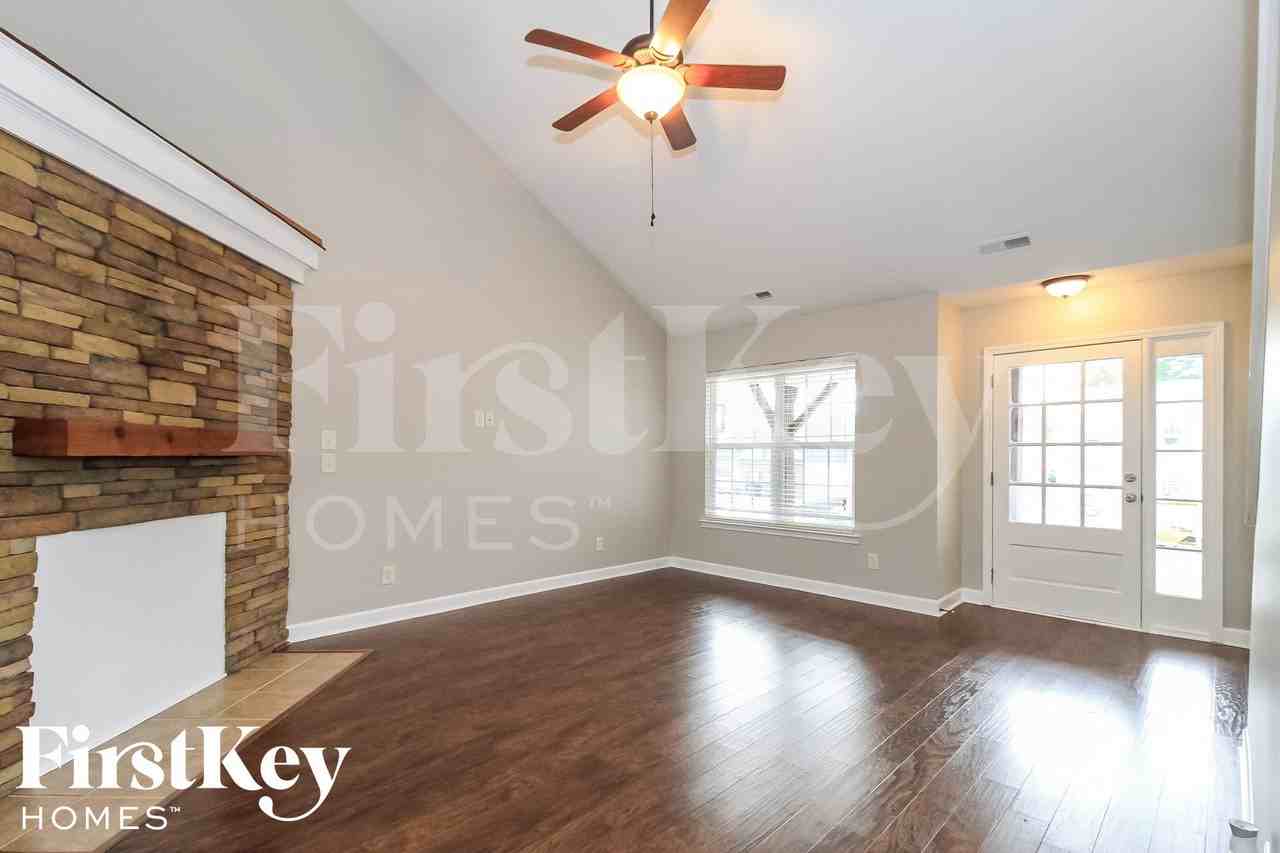 4809 Bridgton Place Dr - Photo 3 of 15