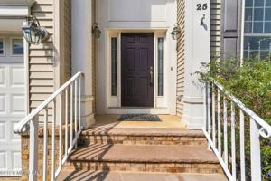 featured image of 25 Brittany Ct