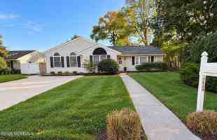 featured image of 1024 Raymere Ave