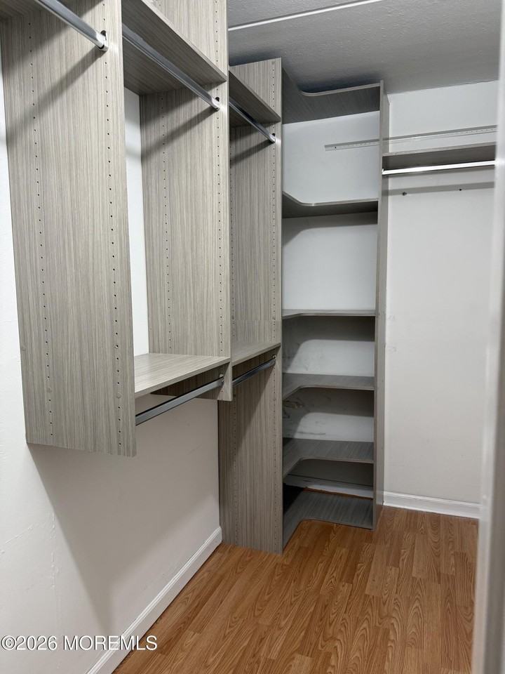 448 Ocean Ave N #6B - Photo 7 of 12