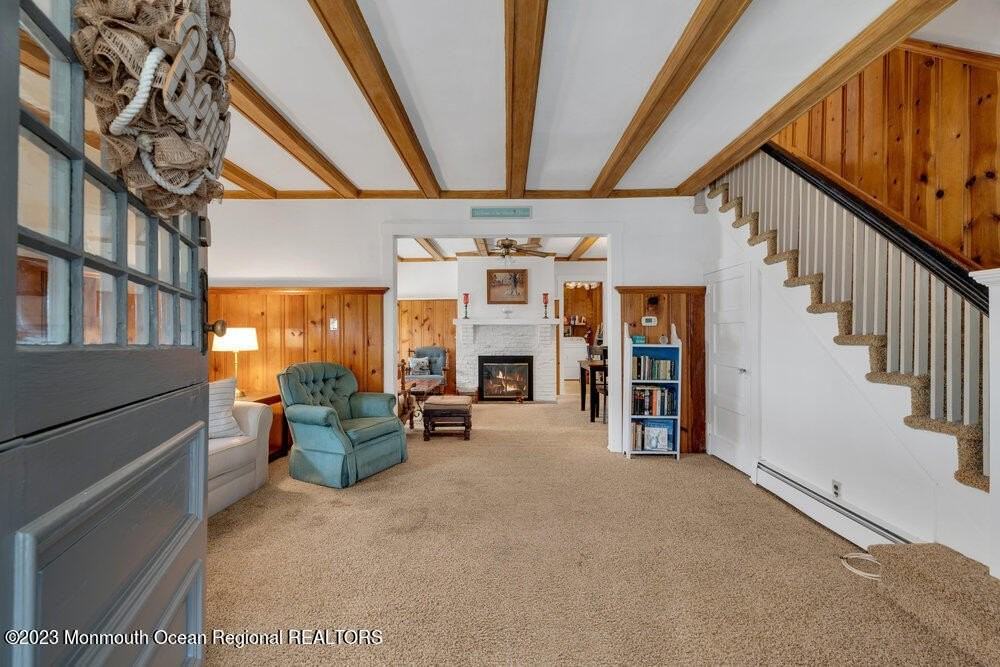 683 Main Ave - Photo 4 of 50