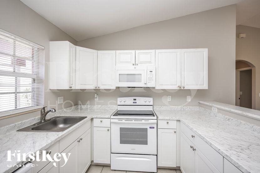 2801 Owen Ave - Photo 7 of 16