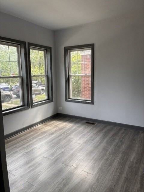 5041 W George St - Photo 2 of 14