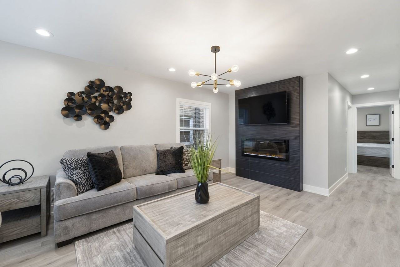 5347 W Gladys Ave #1 - Photo 2 of 17