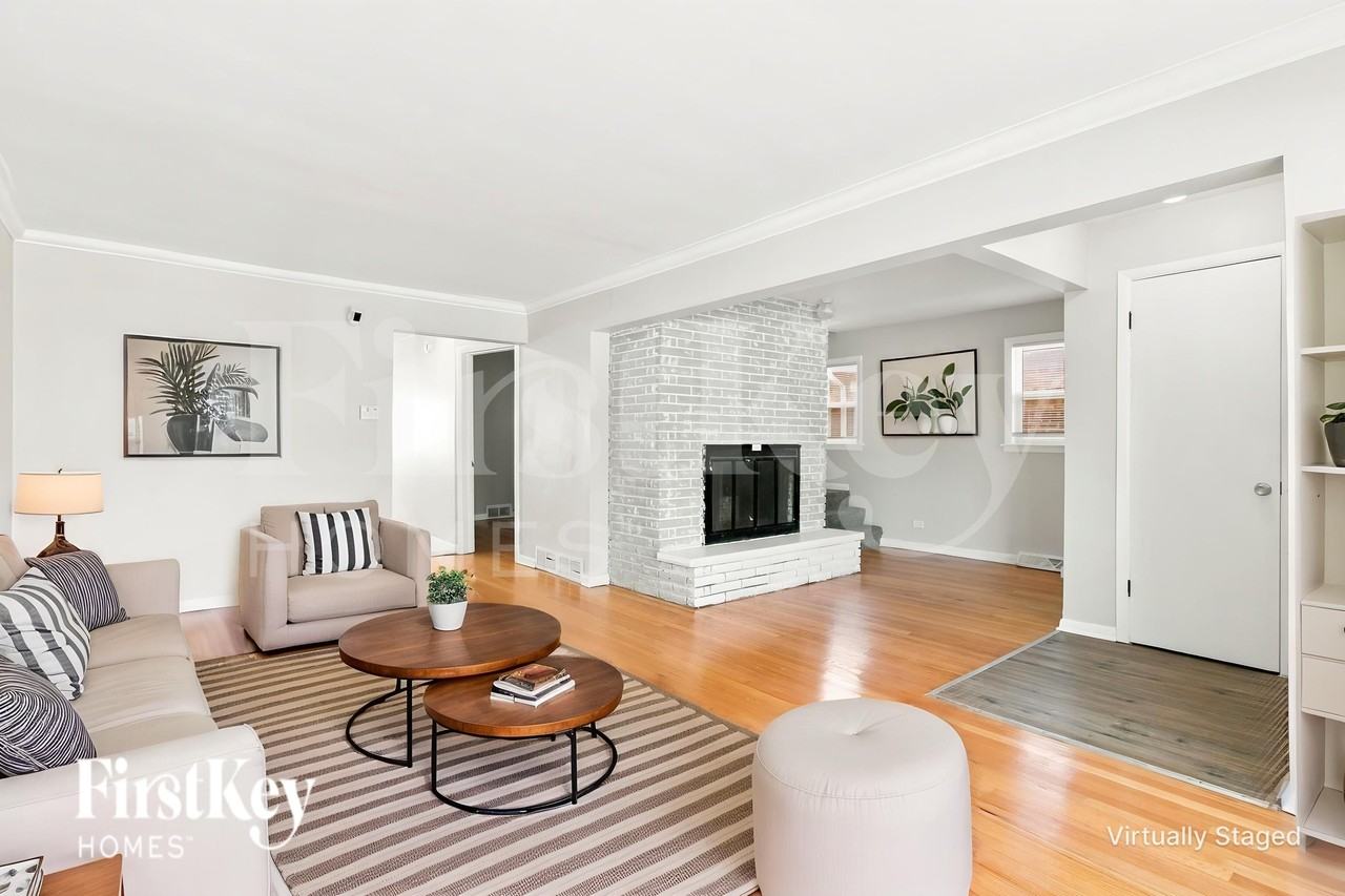 1243 W 123rd St - Photo 4 of 19