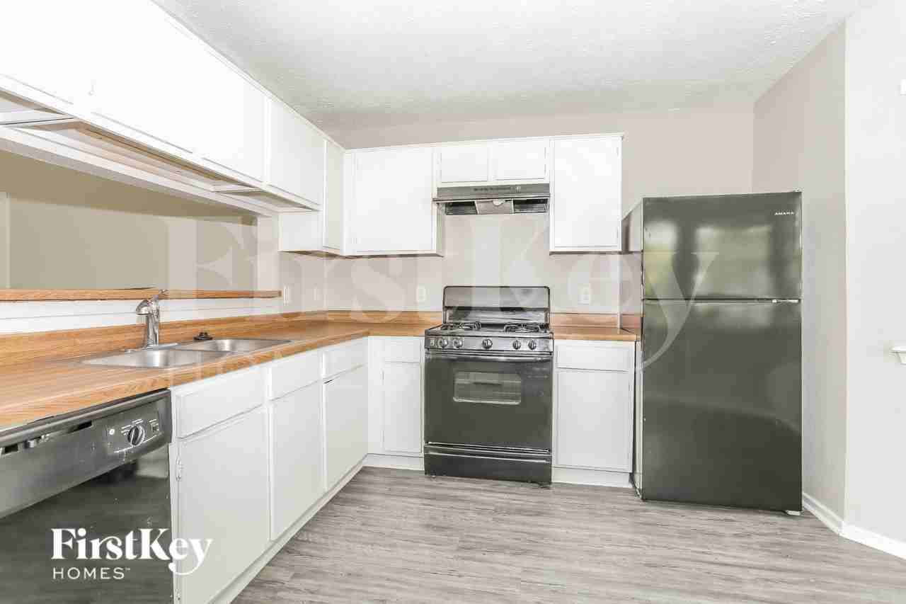 12219 Westlock Dr - Photo 6 of 17