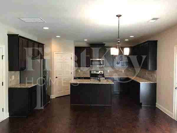 111 Village Pl - Photo 3 of 21