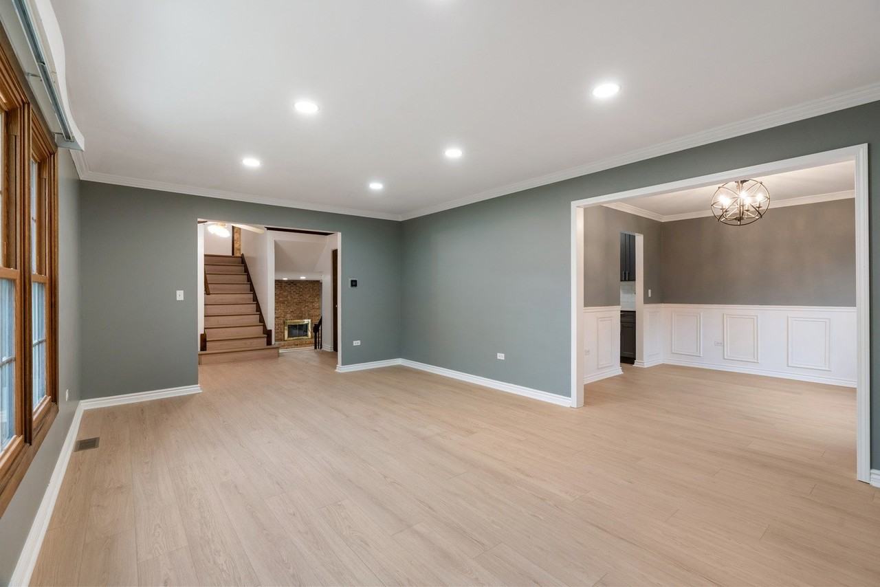 1465 Jasper Dr - Photo 6 of 20