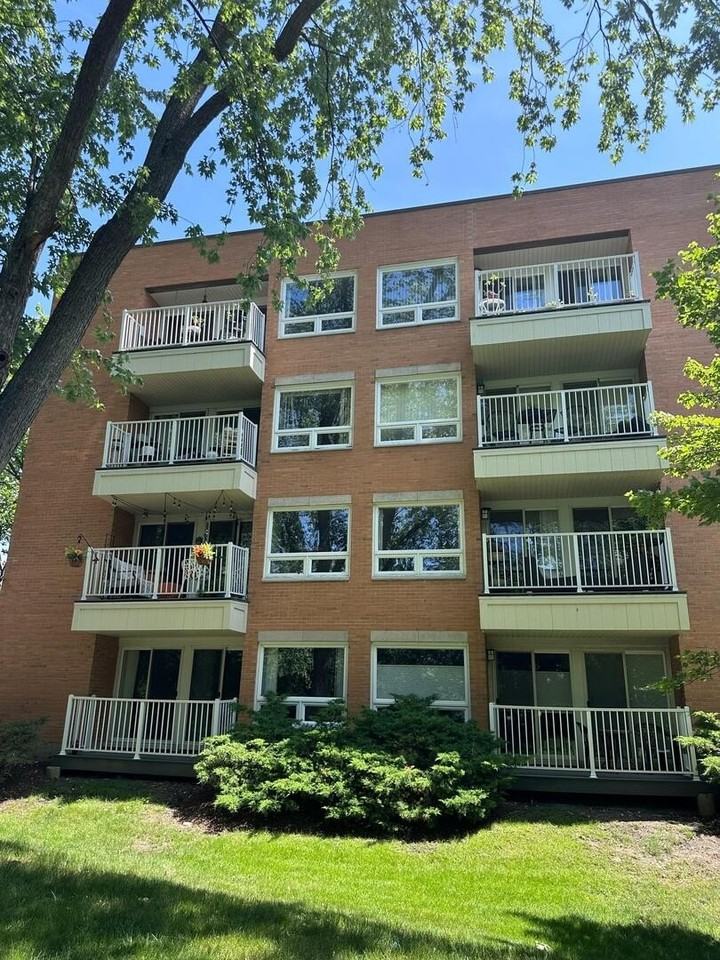 1635 N Milwaukee Ave #105 - Photo 2 of 19