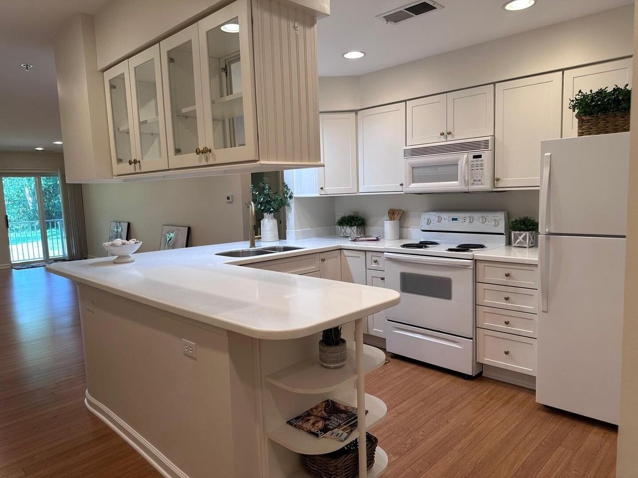 1635 N Milwaukee Ave #105 - Photo 4 of 19