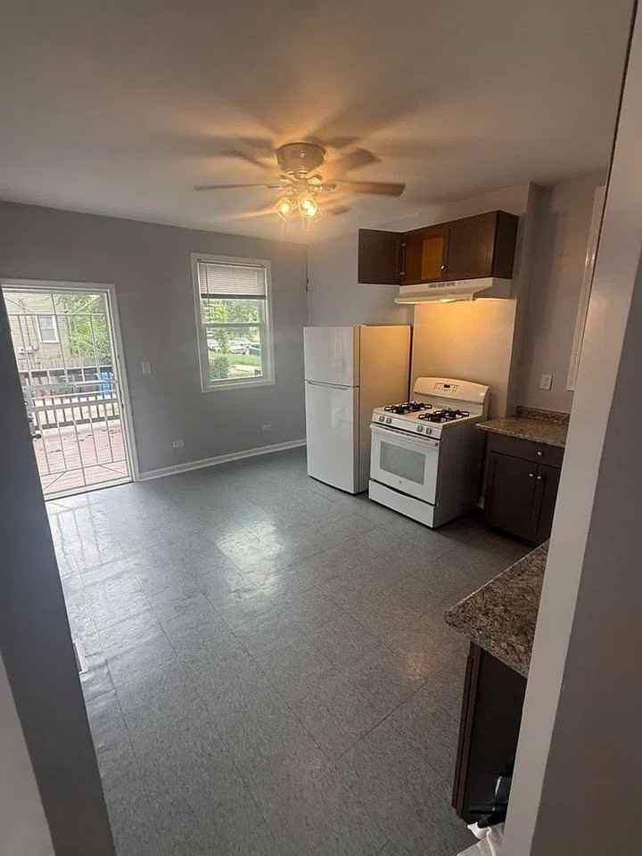 7404 S Harvard Ave #1 - Photo 5 of 6