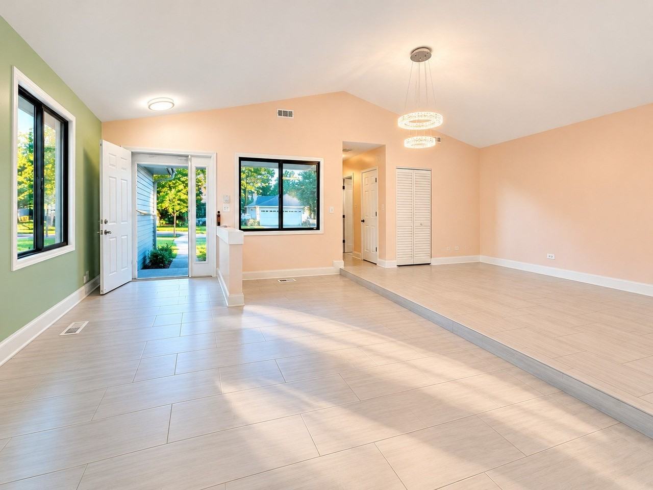 1191 Hialeah Ln - Photo 4 of 11