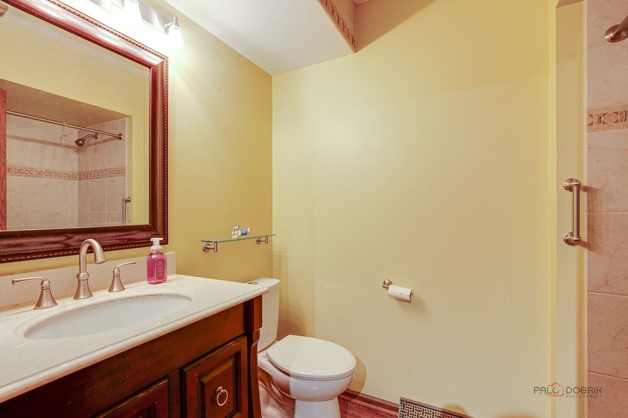 1613 Pebble Beach Dr - Photo 5 of 37