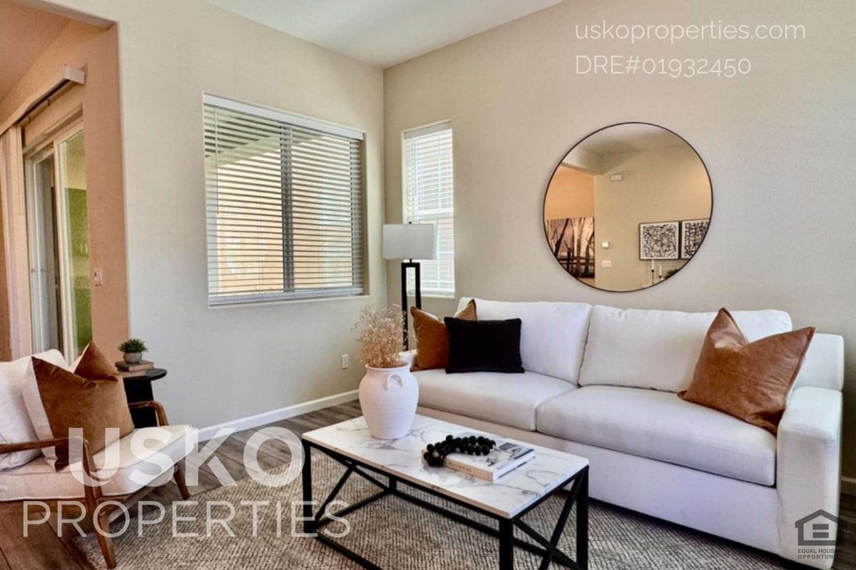 159 Alboran Sea Cir - Photo 2 of 24