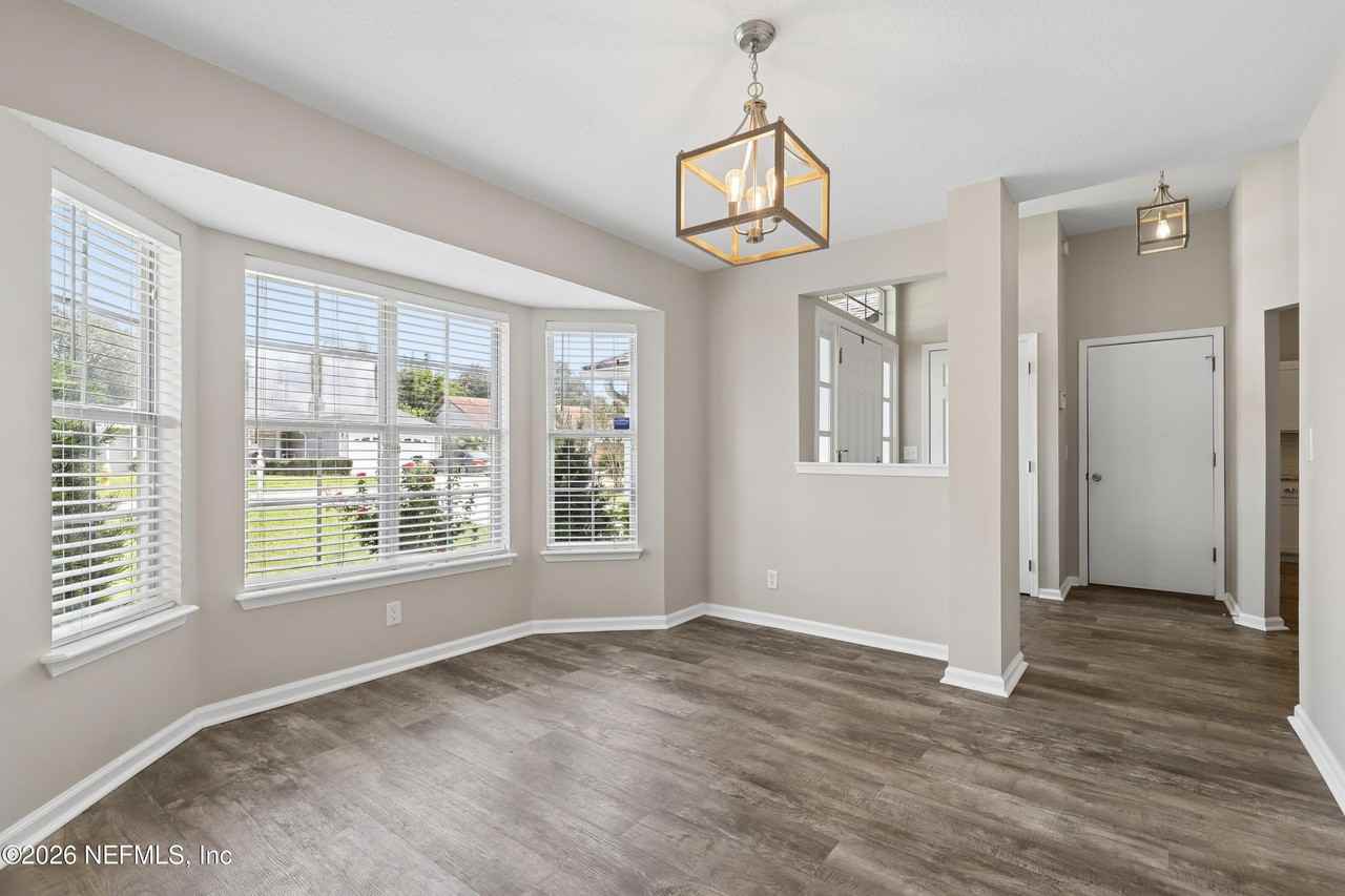 1760 Chandelier Cir W - Photo 6 of 26