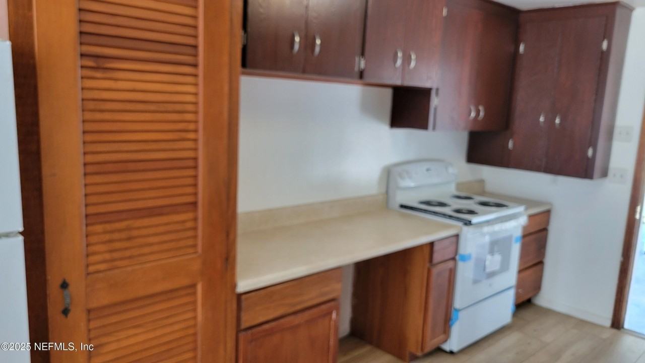4505 Clinton Ave - Photo 6 of 20