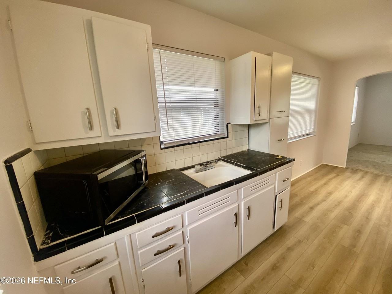 1562 Dancy St - Photo 7 of 13