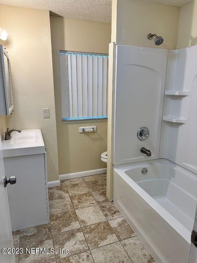 52 Masters Dr #A - Photo 7 of 11