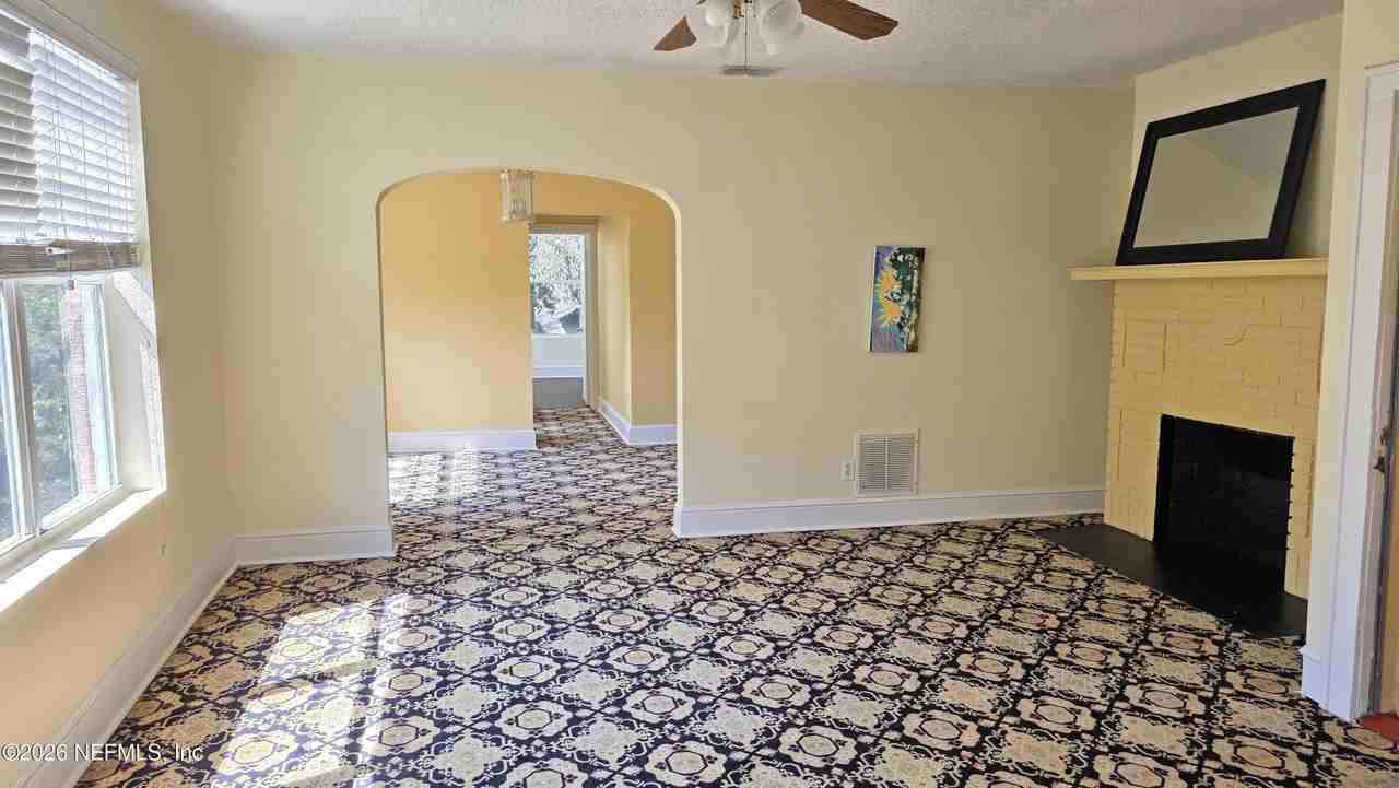2024 Redwing St #4 - Photo 5 of 21