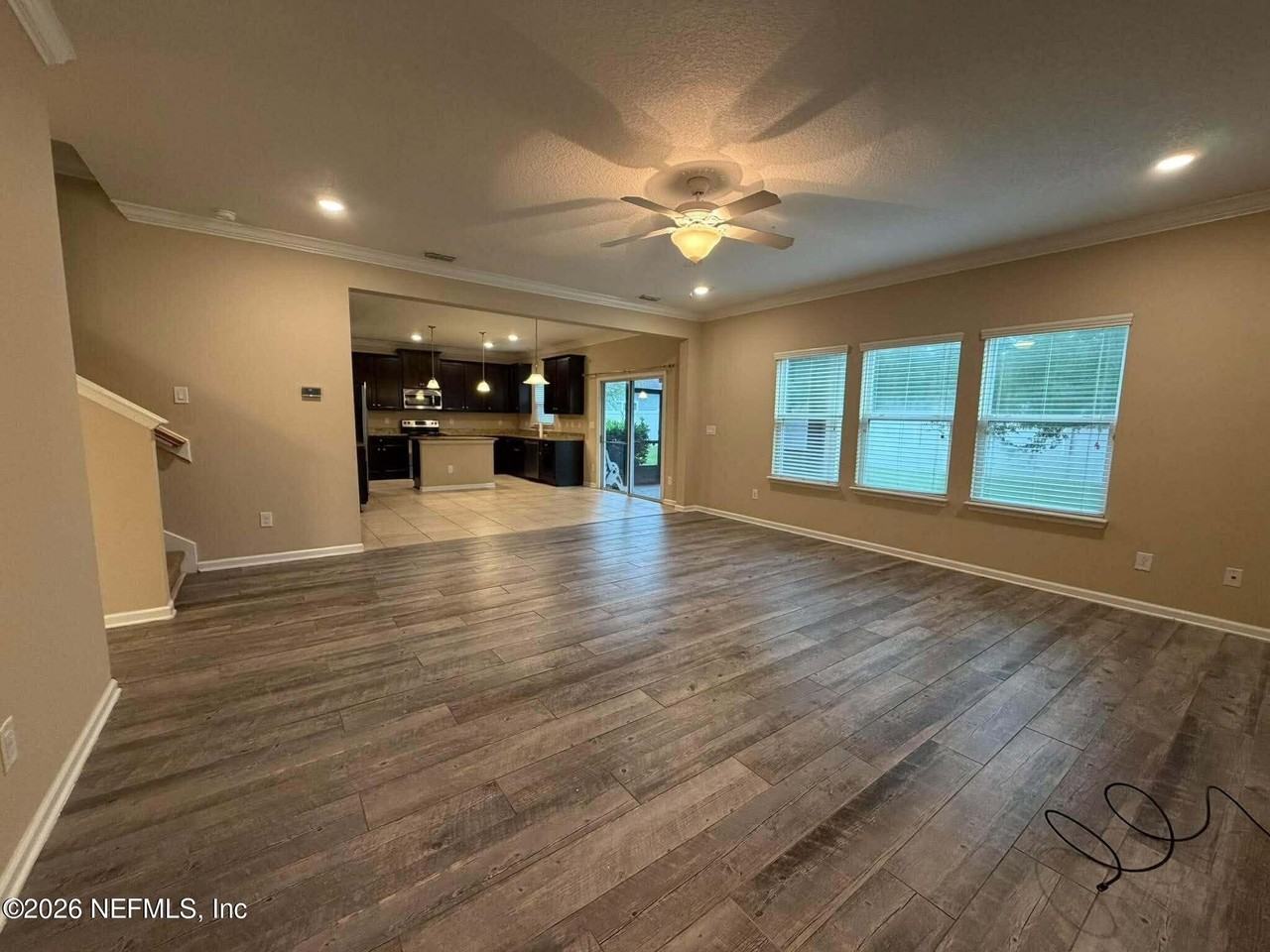 16082 Willow Bluff Ct - Photo 4 of 27