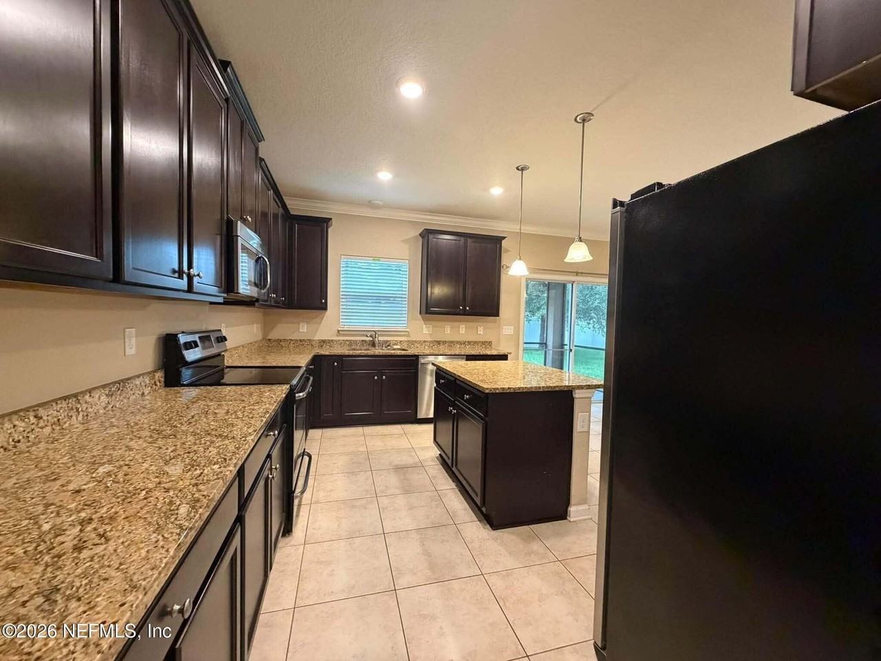 16082 Willow Bluff Ct - Photo 6 of 27