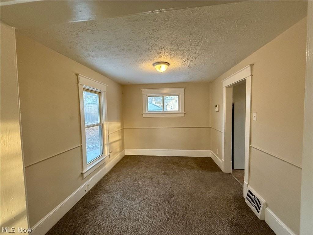 2157 10th St Sw - Photo 6 of 23
