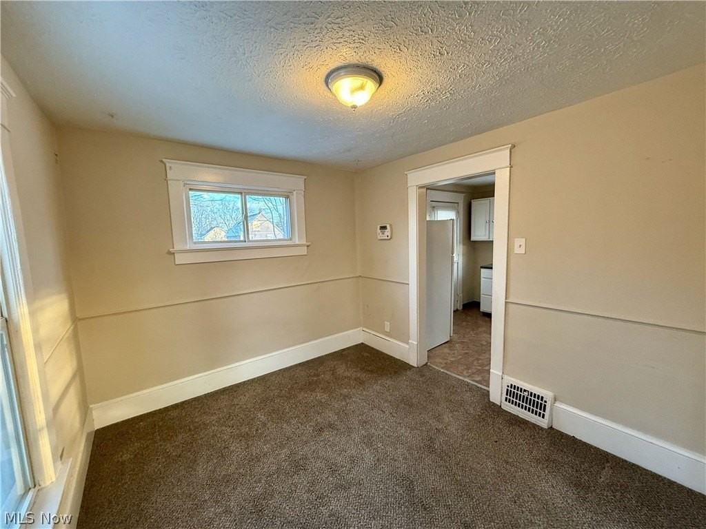 2157 10th St Sw - Photo 7 of 23