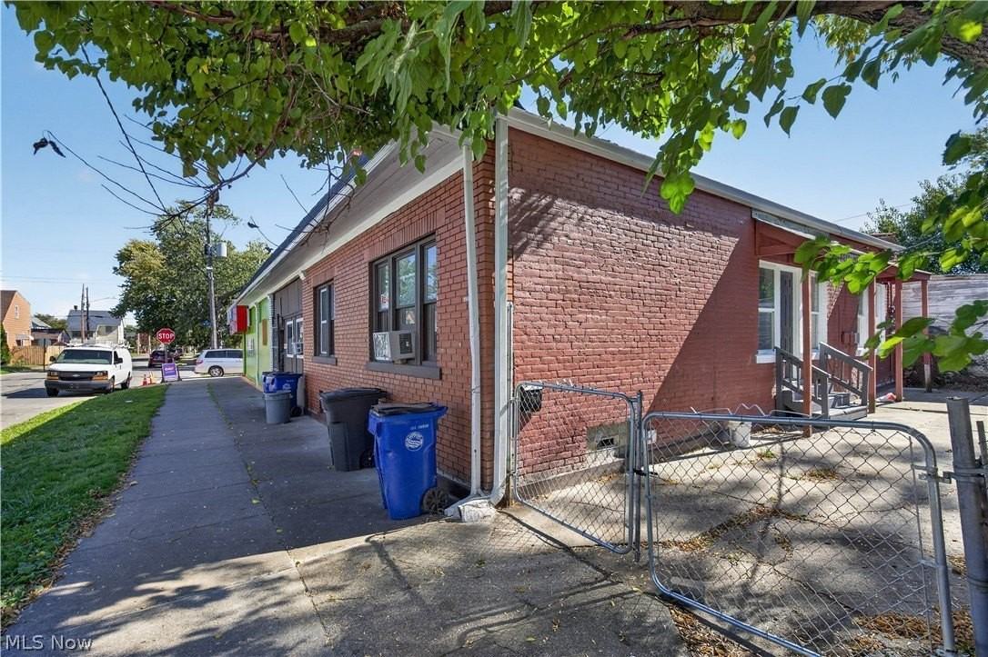 9901 Loretta Ave #9907 - Photo 2 of 19