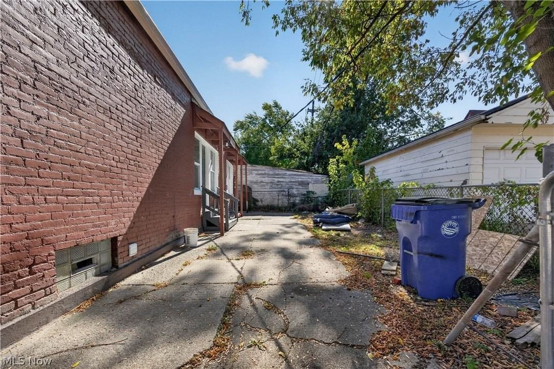 9901 Loretta Ave #9907 - Photo 3 of 19