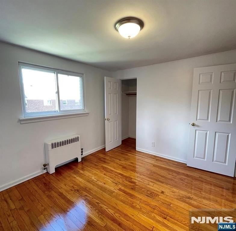 441 Lawn Ave #5 - Photo 4 of 8