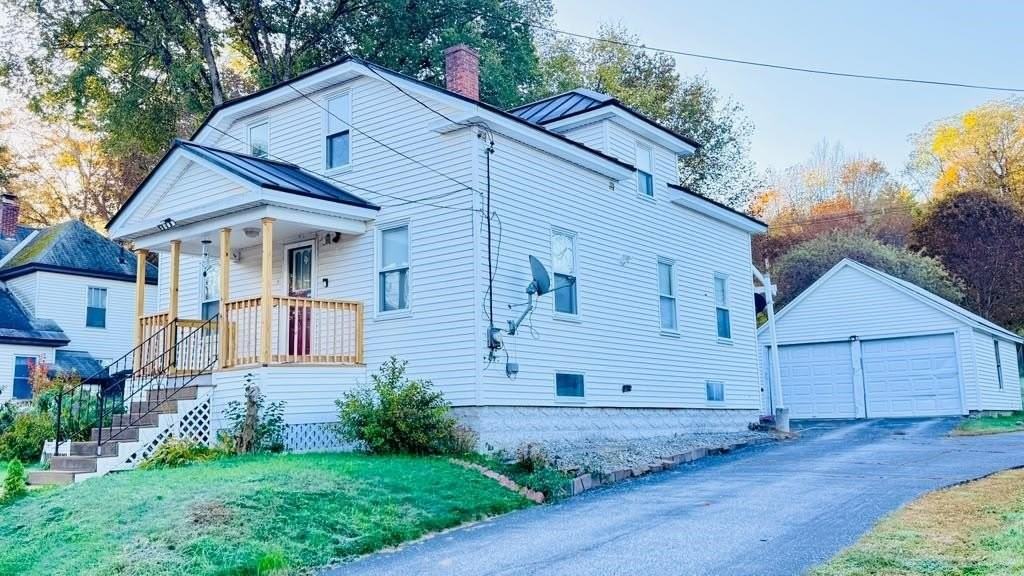 16 Hartford St - Photo 2 of 46
