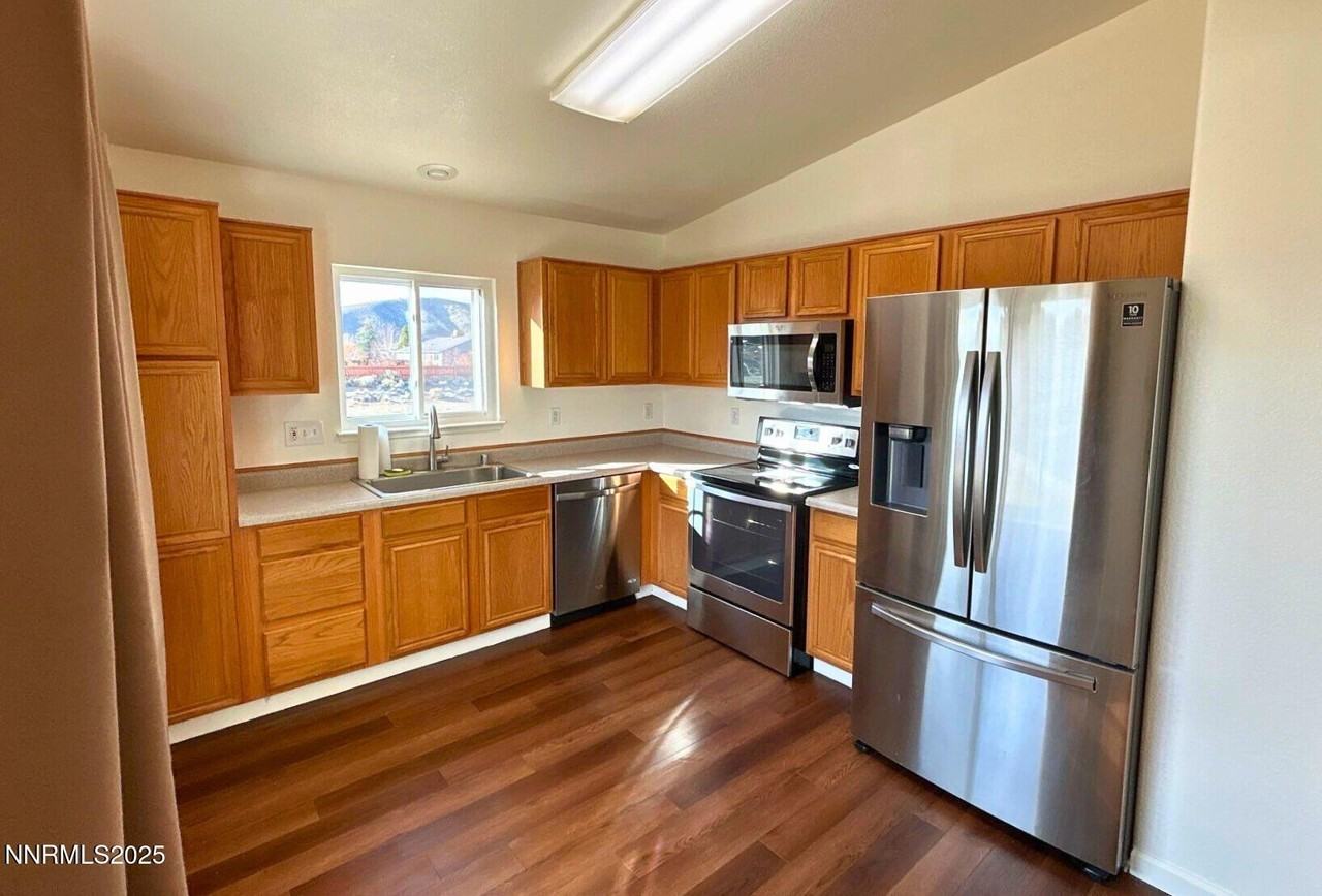 17711 Casita Ct - Photo 2 of 20