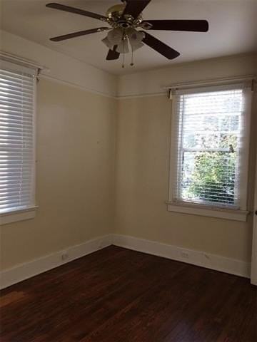 2911 Calhoun St - Photo 7 of 9
