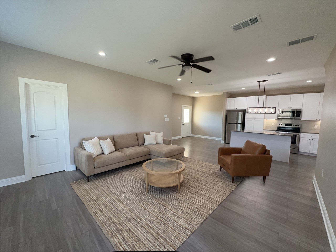 1001 Debby Ct - Photo 3 of 27
