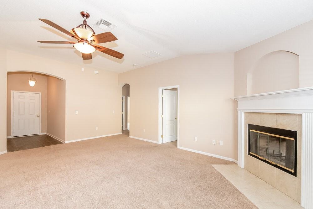 2702 Woodsdale Dr - Photo 2 of 15