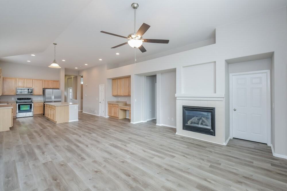 11073 Nome St - Photo 4 of 17