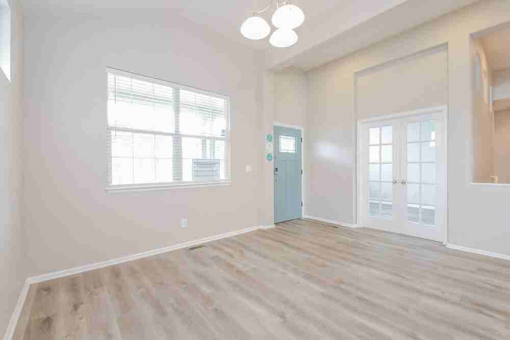 11073 Nome St - Photo 7 of 17