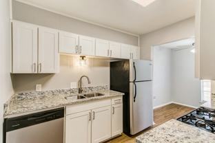 2200 W Lowden St #13 - Photo 1 of 1