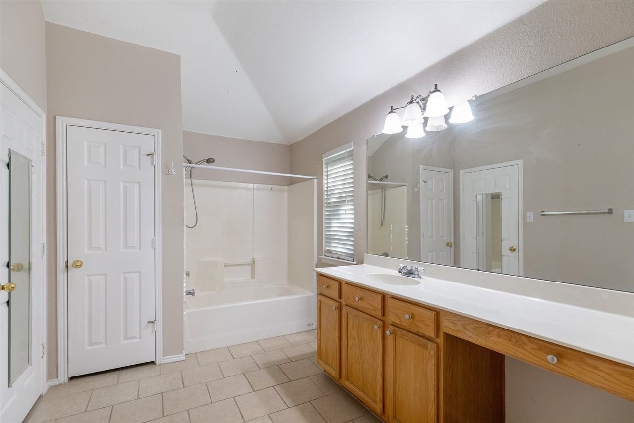 13232 Harvest Ridge Rd - Photo 7 of 25