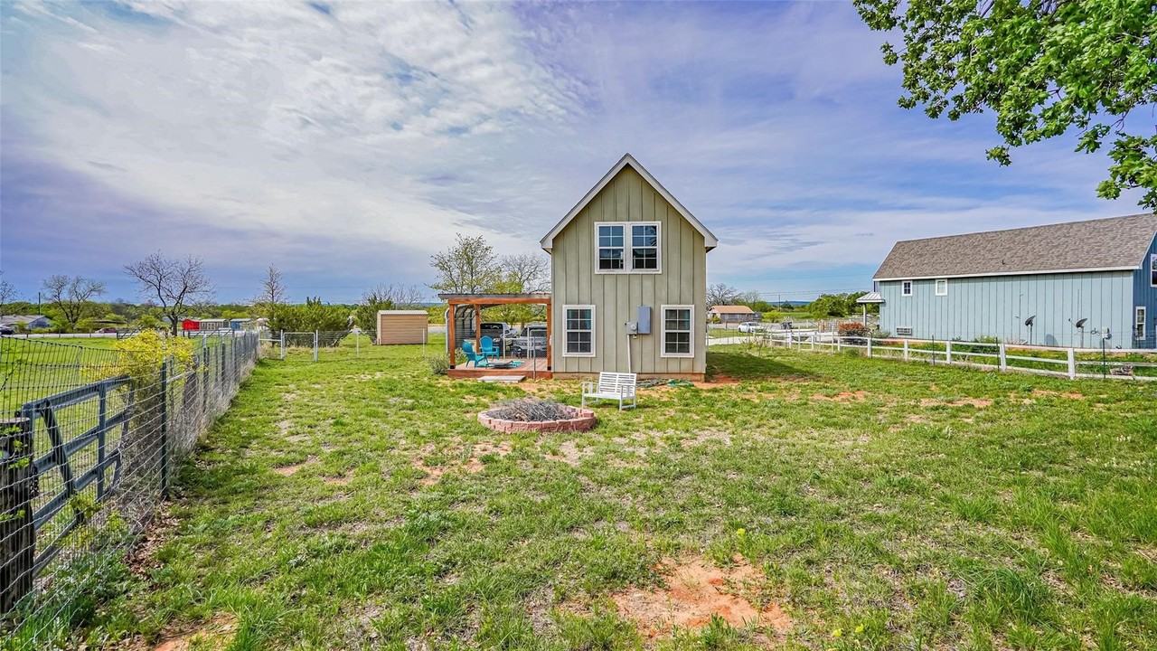 9688 State Highway 36 W - Photo 2 of 11